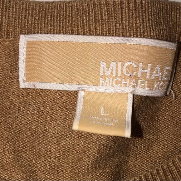 Micheal kors sweater with embellished shoulders - Picture 3 of 3